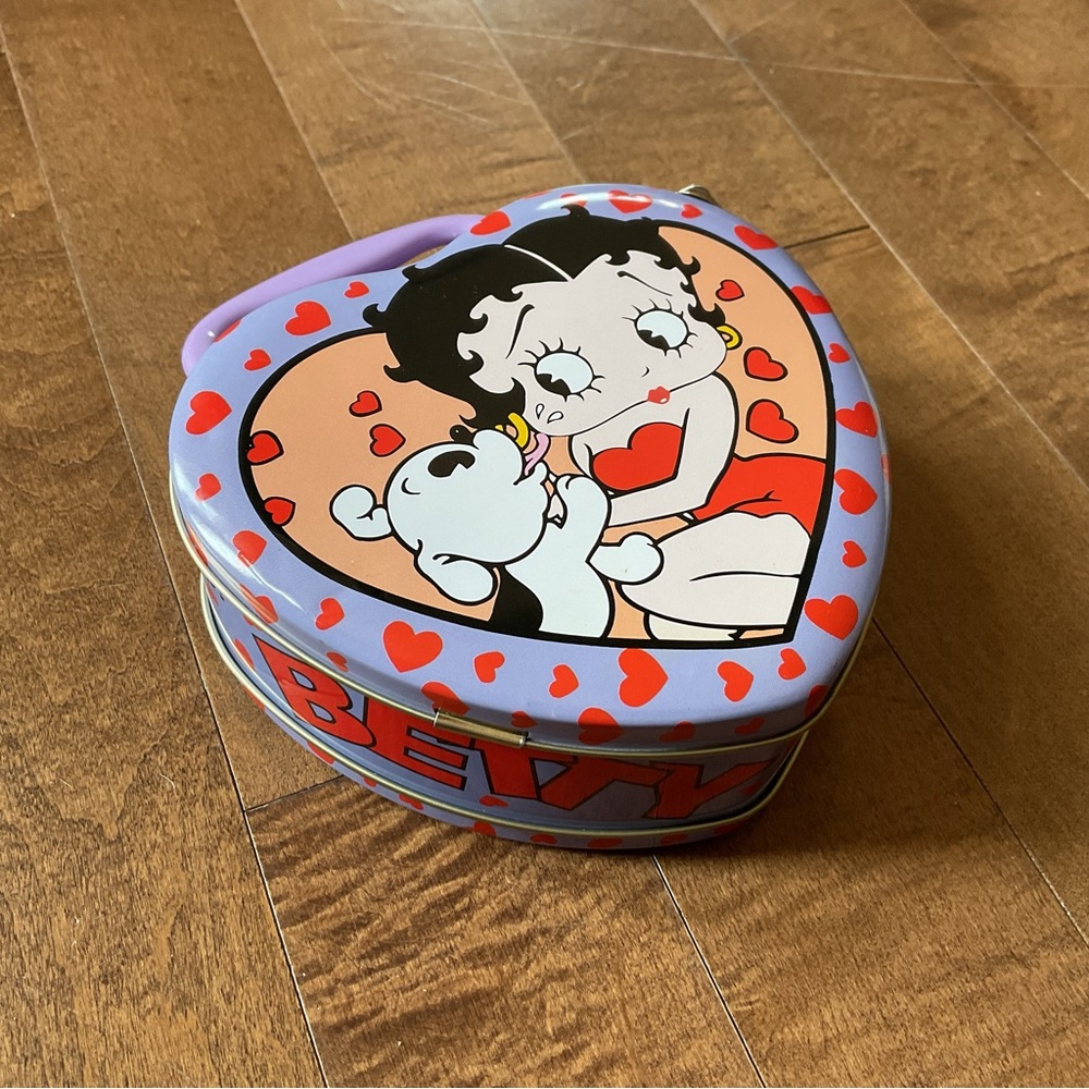 Heart-Shaped Betty Boop Tin Box